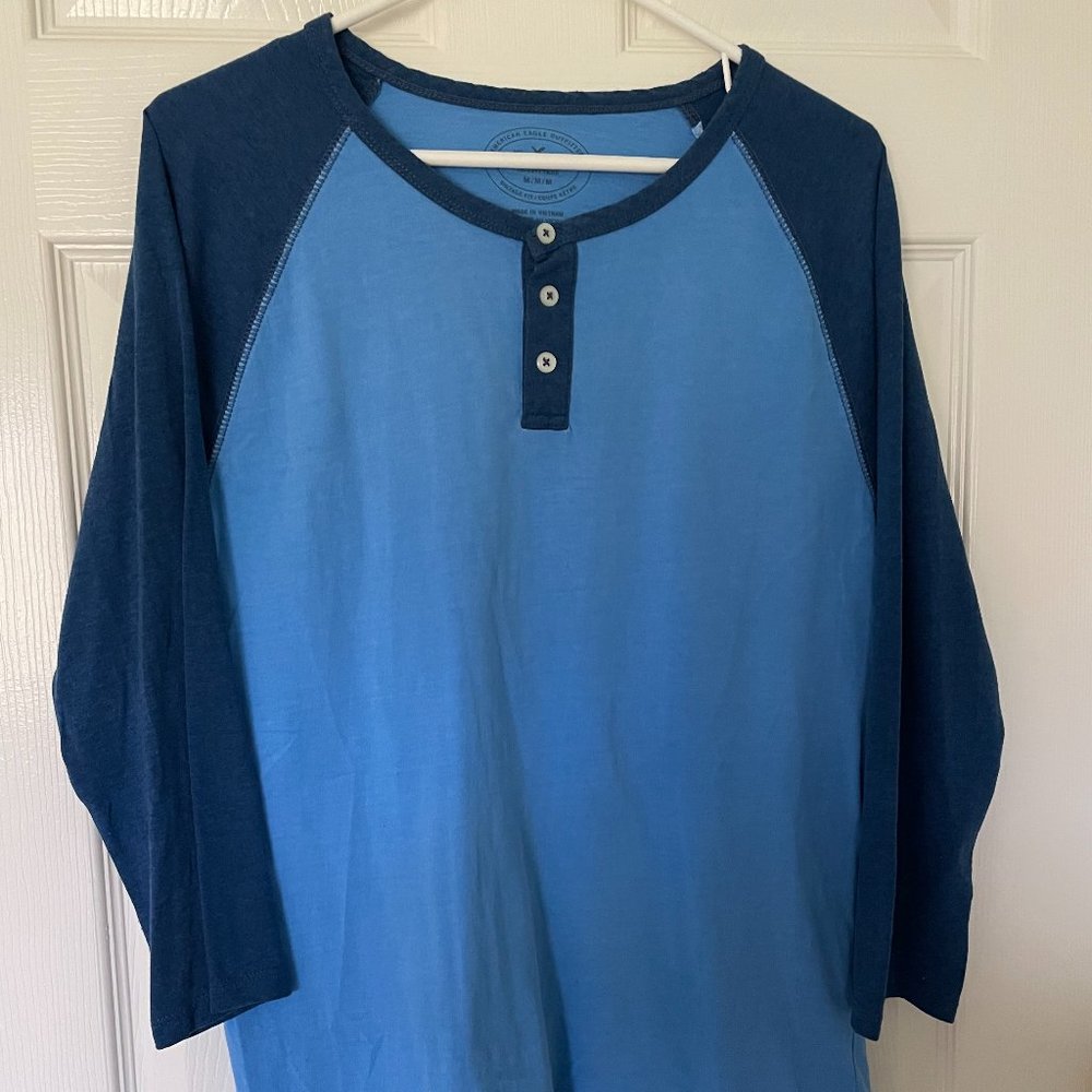 American Eagle Men's Baseball Style Shirt (Size Medium) Vintage Fit